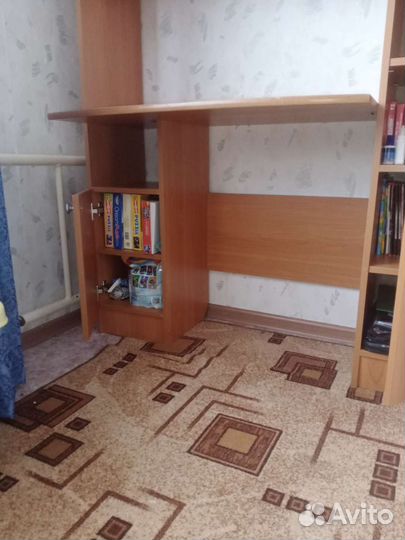 Письменный стол, Стенка горка