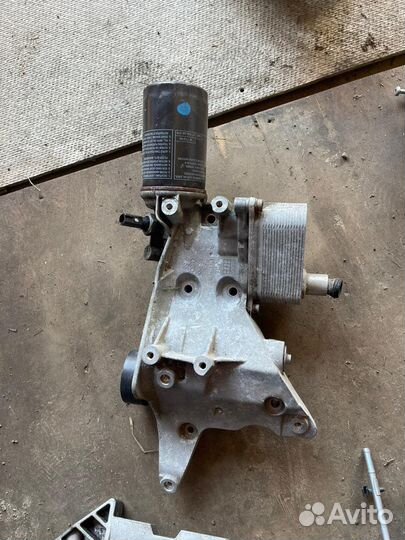 Корпус маслянного фильтра VW Tiguan 2.0 TSI