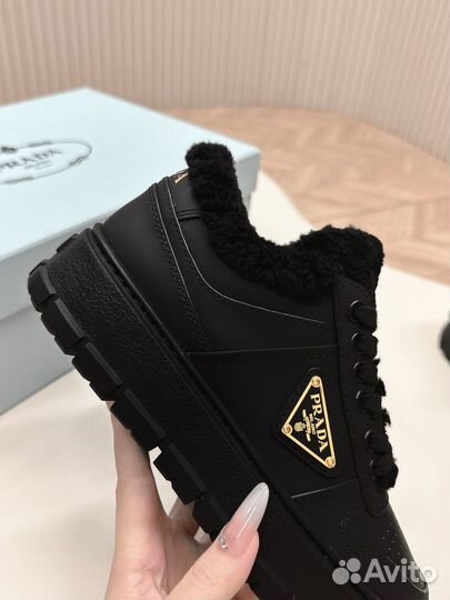 Кроссовки кеды на меху Prada