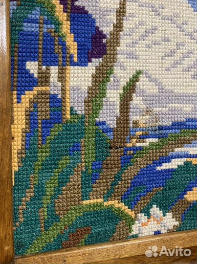 Картина вышитая крестом(ручная работа)