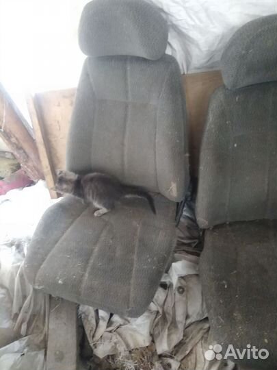 Сиденья на 2112переднии с подогревом