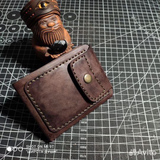 Кошелек. Бифолд кожаный ручной работы