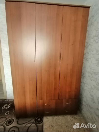 Шкафы шифоньеры бу