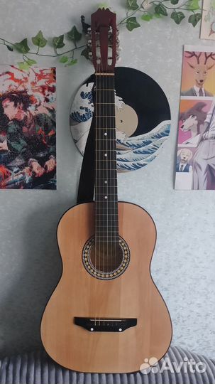 Акустическая гитара