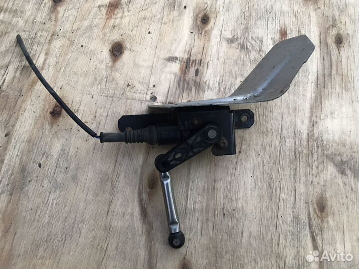 1T0907503B датчик положения кузова задний Passat C