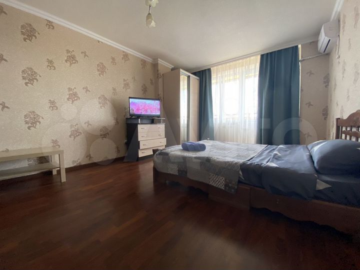 1-к. квартира, 38 м², 10/16 эт.