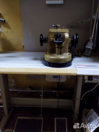 Швейная машина бу