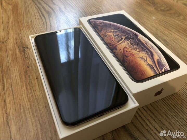 iPhone Xs, 256 ГБ