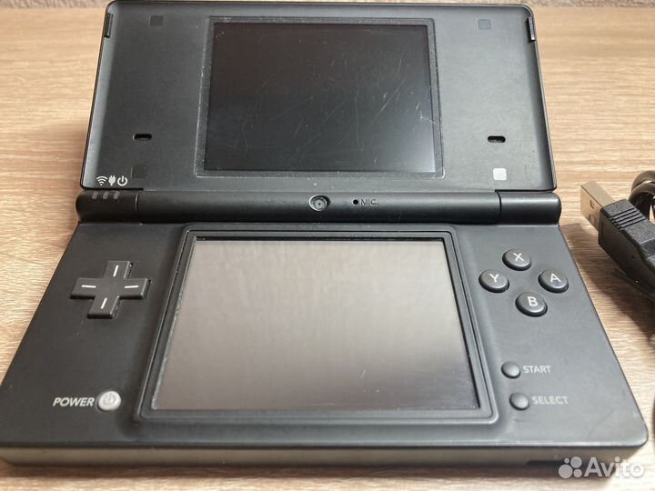 Nintendo DSi