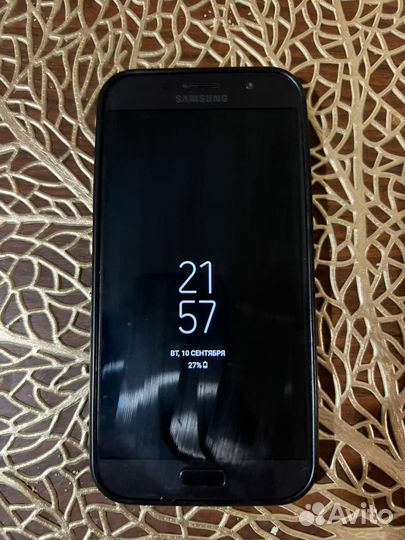 Samsung Galaxy A7 (2017) SM-A720F/DS, 3/32 ГБ