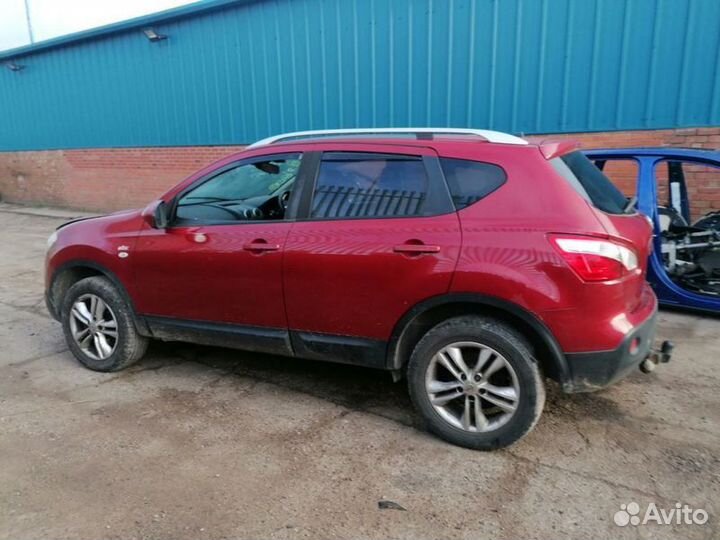 Молдинг арки передней левой Nissan Qashqai J10