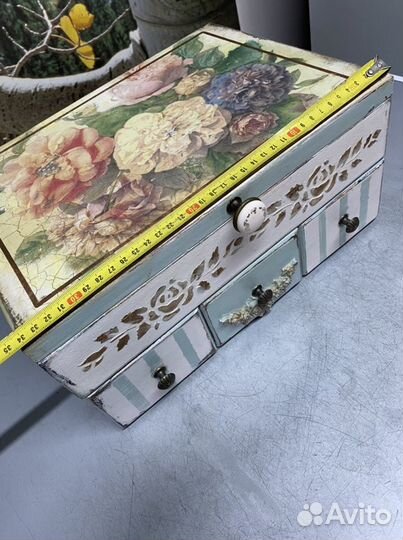 Шкатулка большая