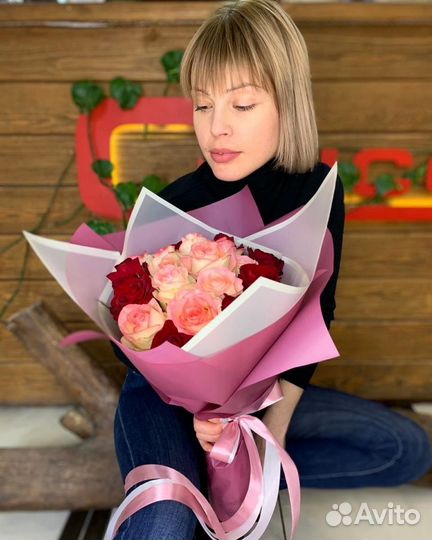 Букеты из роз, розы штучно