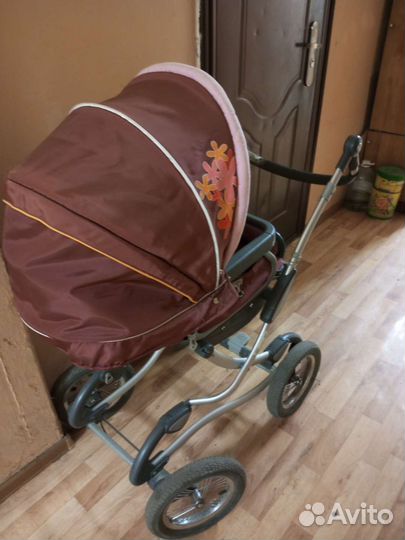 Продам детскую коляску 2в1