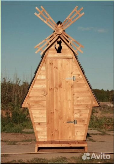Дачный туалет с декором AZZ