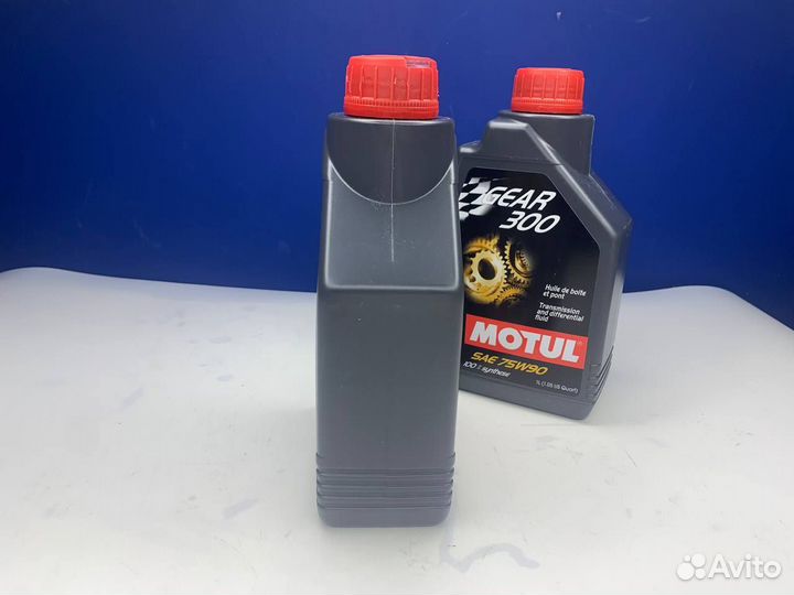 Масло трансмиссионное Motul Gear 300 75W90 синтети