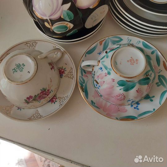 Чайные сервисы, хрустальные вазы