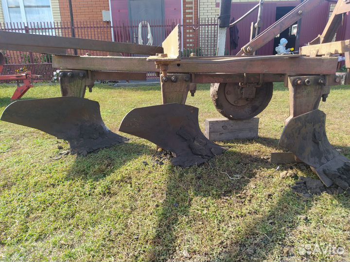 Плуг Одесссельмаш 5-7 корп. (ПОН-5(7)-40), 1995