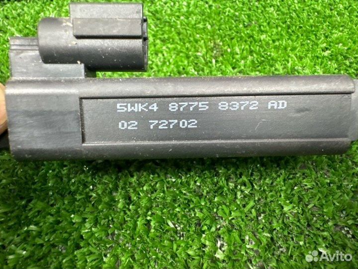 Антенна бесключевого доступа Infiniti Qx50 J55 2.0