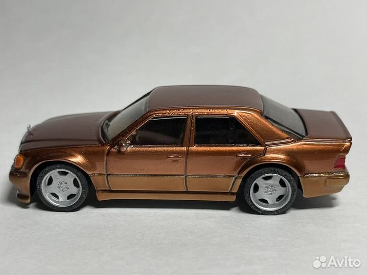 Hot wheels custom mercedes w124