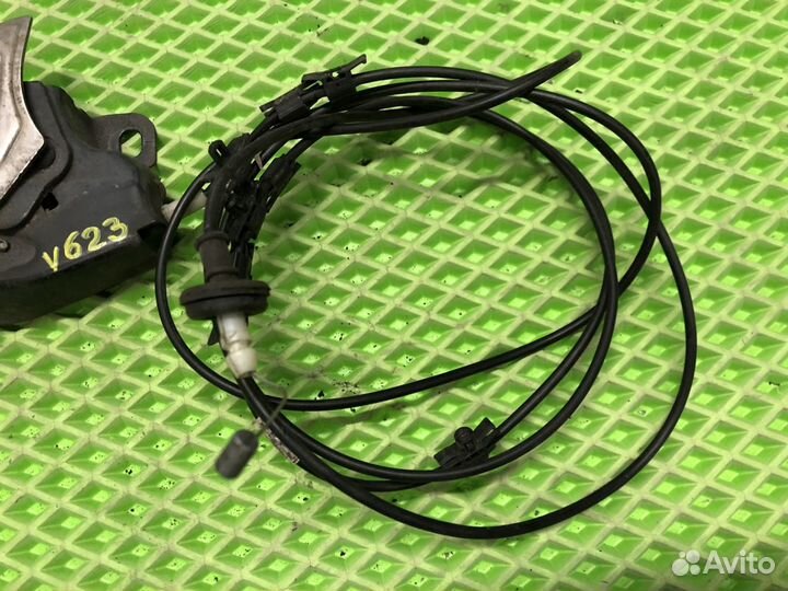 Трос капота Acura Mdx YD2 3.7 2008