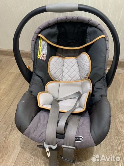 Детское автокресло от 0+ chicco