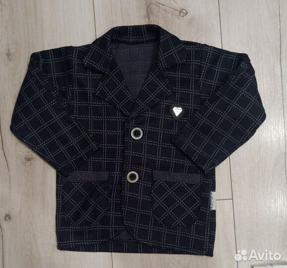 Костюм праздничный на мальчика 68-74,тройка