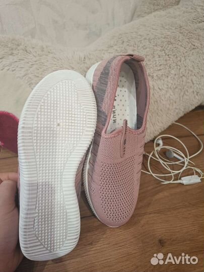 Кеды для девочки новые 35