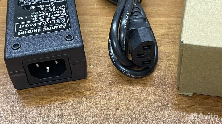 Оптом от 10шт. Новые адаптеры 12В 5А блоки питания