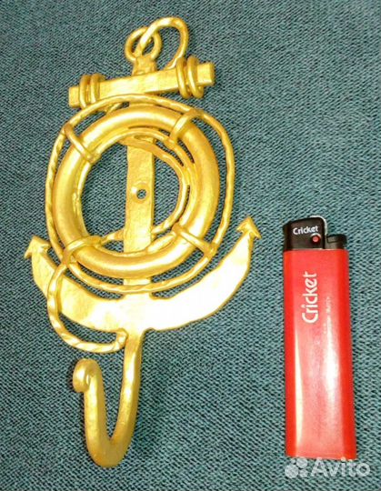 Ключица-вешалка