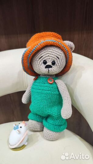 Медведь. Вязаные игрушки крючком