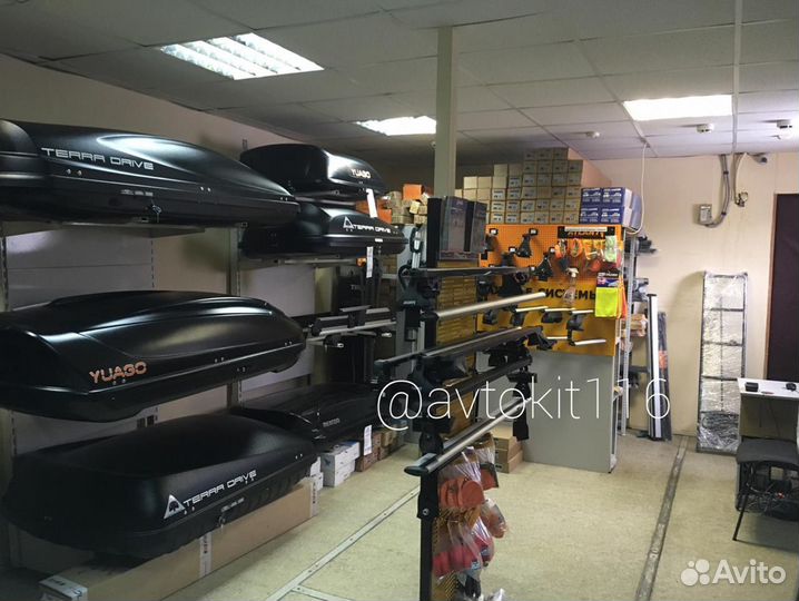 Автобокс Broomer Черный на Volkswagen Touareg