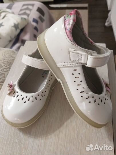 Туфли для девочки 25 размер