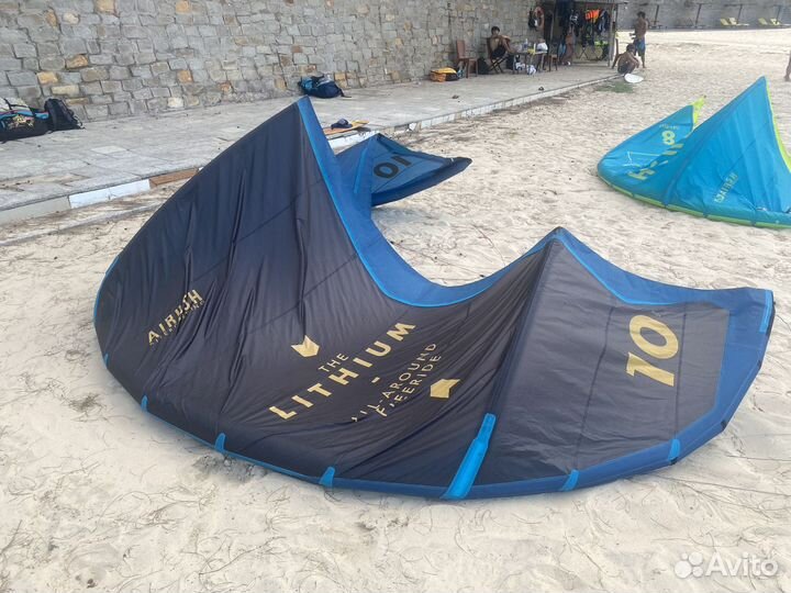 Airush Lithium v13 10m