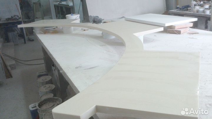 Подоконник из искусственного камня