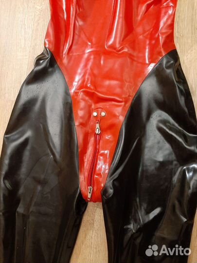 Комбинезон латекс
