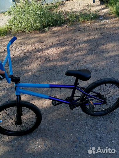 BMX Mongoose Legion L80