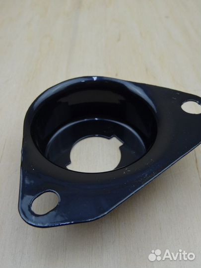 Кронштейн замка зажигания ява