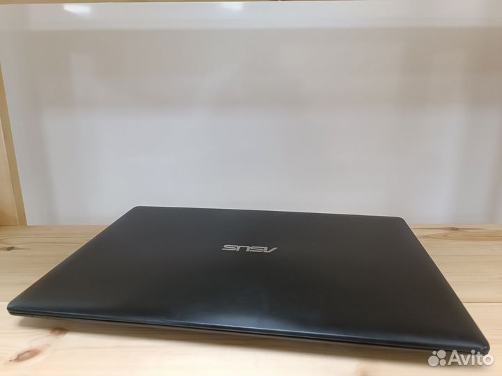 Ноутбук Asus 4 ядра 4 гига/ 1000gb в идеале