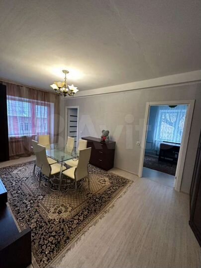 3-к. квартира, 49 м², 3/5 эт.
