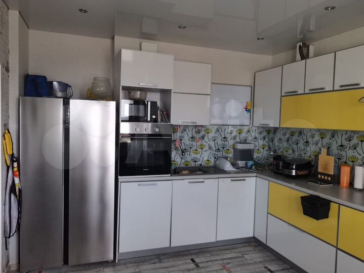 2-к. квартира, 74 м², 9/12 эт.