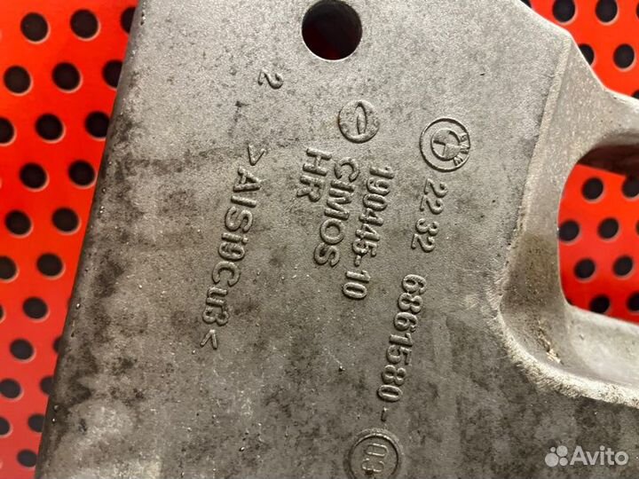 Кронштейн АКПП Bmw 5 G30 2017