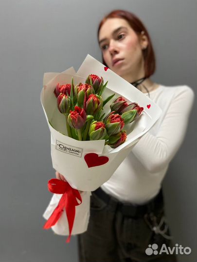 Тюльпаны. Букеты с круглосуточной доставкой