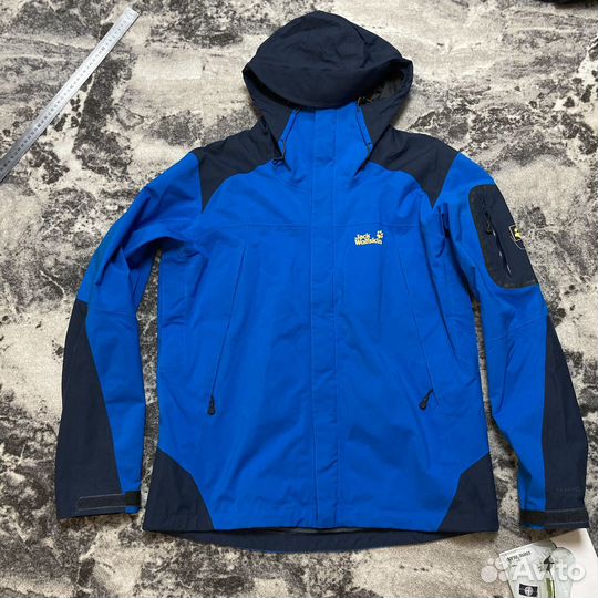 Ветровка jack wolfskin M