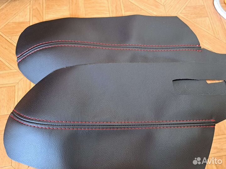 Накладки на полодлокотник для Polo Sedan из Кожи