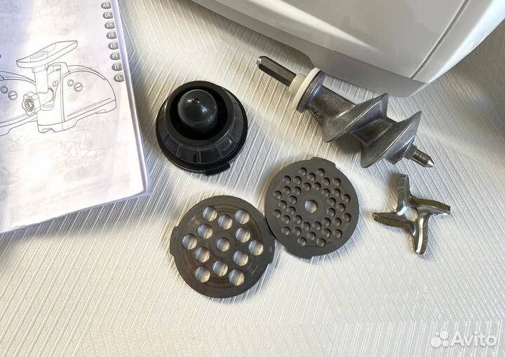 Мясорубка Moulinex HV8