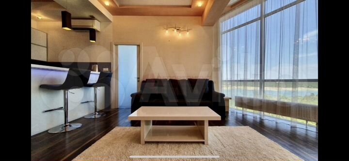 2-к. квартира, 68 м², 14/18 эт.