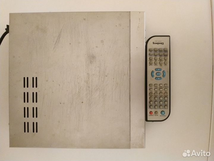 DVD плеер elenberg dvdp-2402