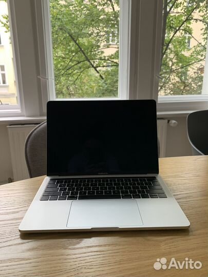 Apple MacBook Pro 13 2018