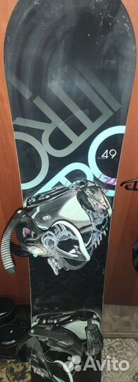 Сноуборд с креплениями